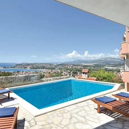 Family Friendly With A Swimming Pool Podstrana, Split - 13828 * Podstrana